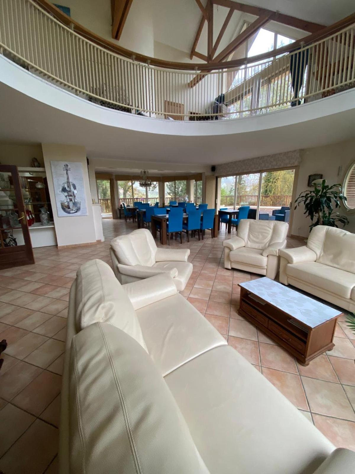 פורז'-לז-או Au Charme Du Lac Espace Bien Etre Et Piscine Chauffe Proche Parc Et Restaurant Du Casino מראה חיצוני תמונה